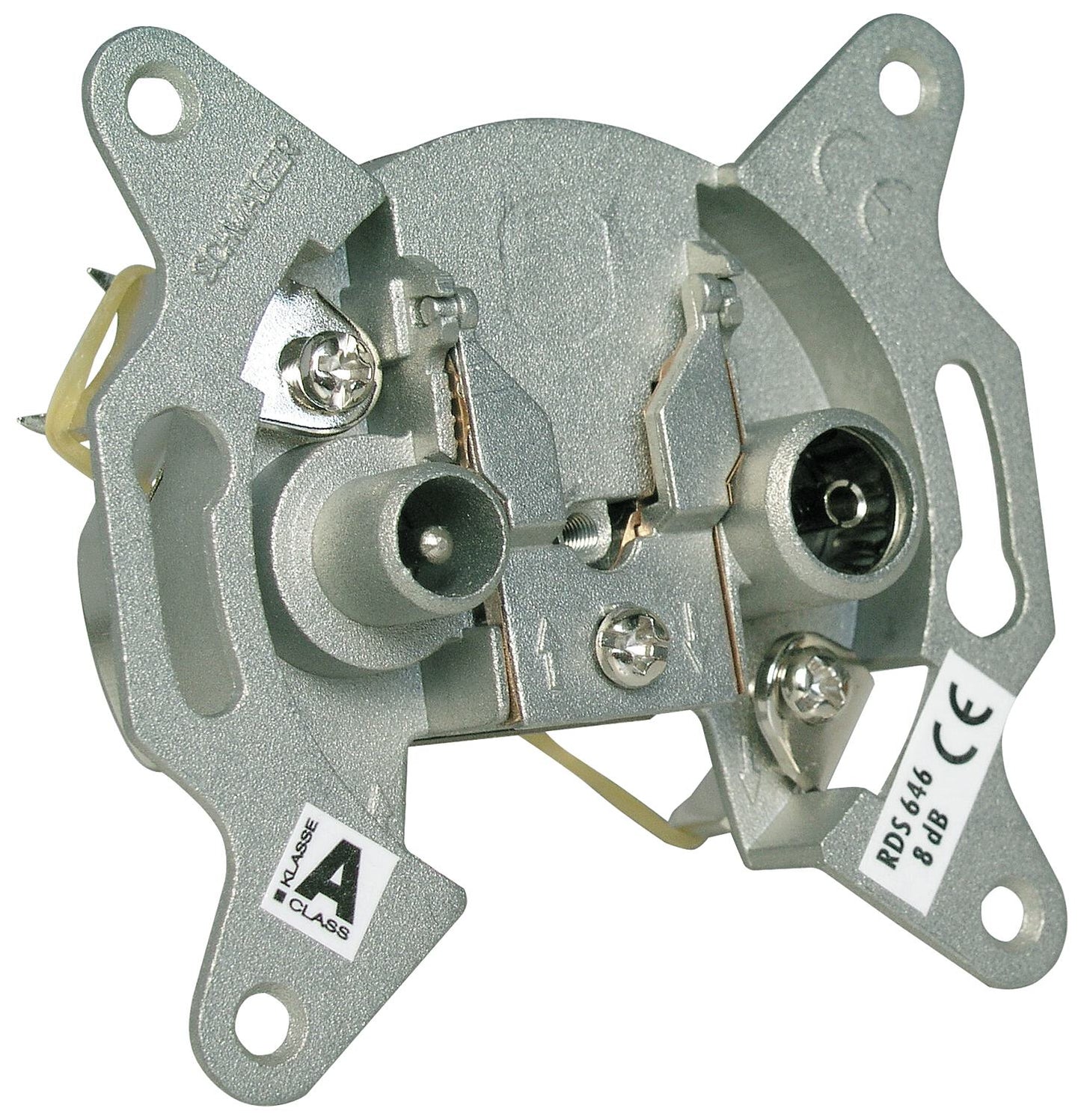 Broadband pass-through socket: 11 dB