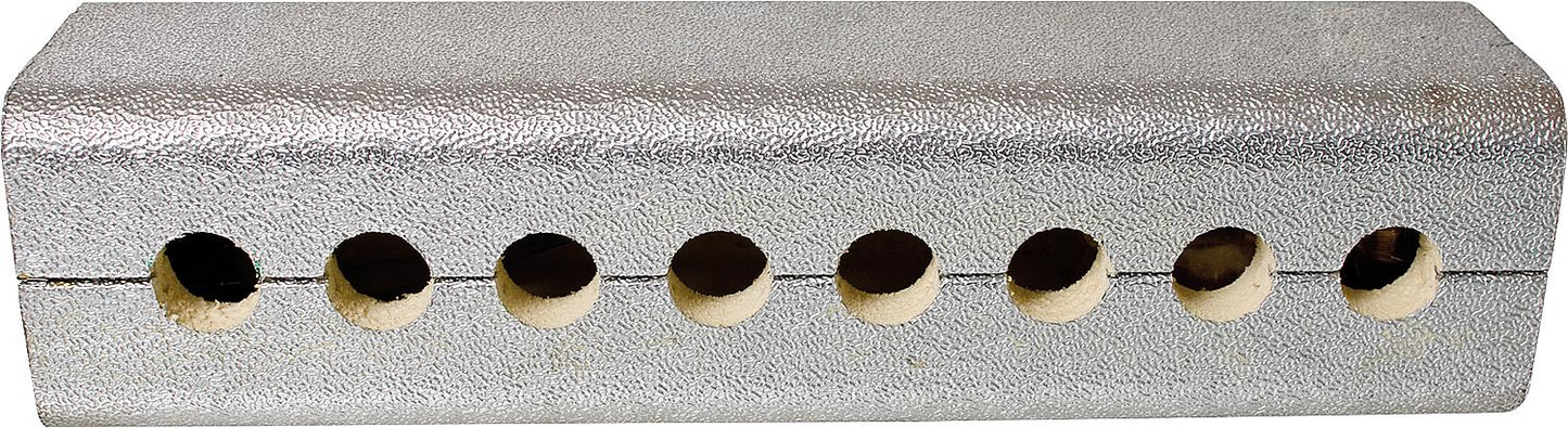 Tôle d'aluminium pré-isolée, 3 groupes comprenant des sangles de fixation