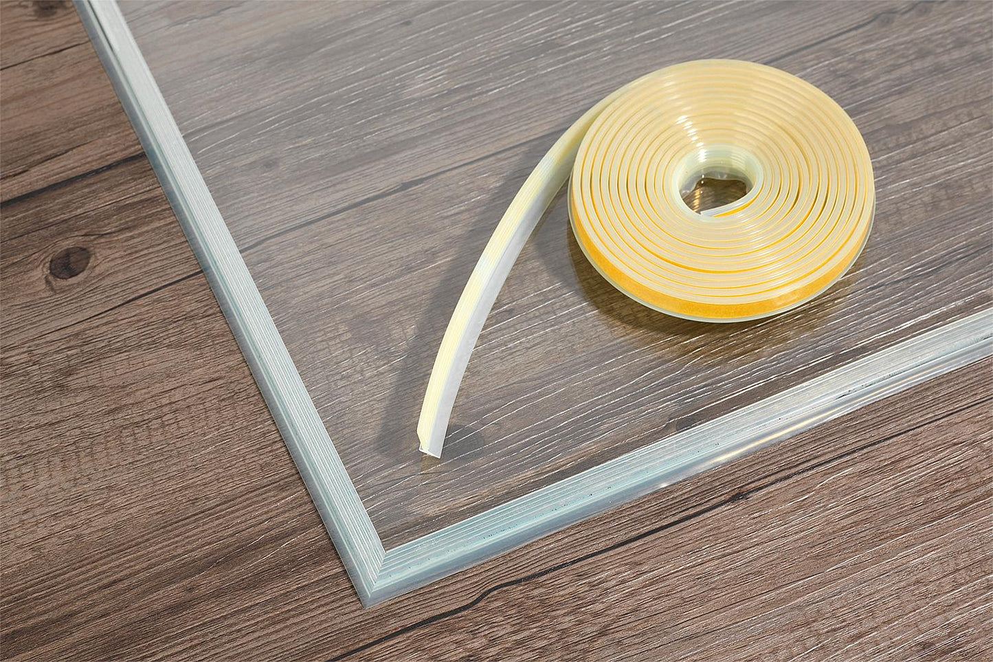 Wood-burning stove accessory: Sealing lip for base plate, length: 4.50m