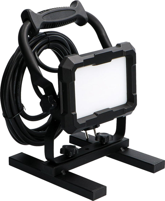LED spotlight 30W 2400lm, IP65