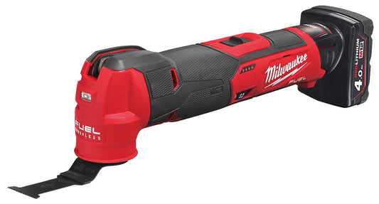 Milwaukee M12FMT-422X 12V cordless multi-tool with 1x 2.0 Ah, 1x 4.0 Ah batteries and charger