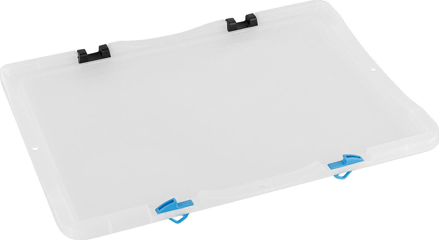 Transparent lid for transport box 400 x 300 mm with 2 fasteners and 2 hinges.